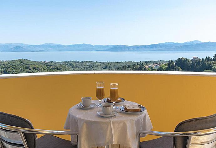 Corfu, Spartera