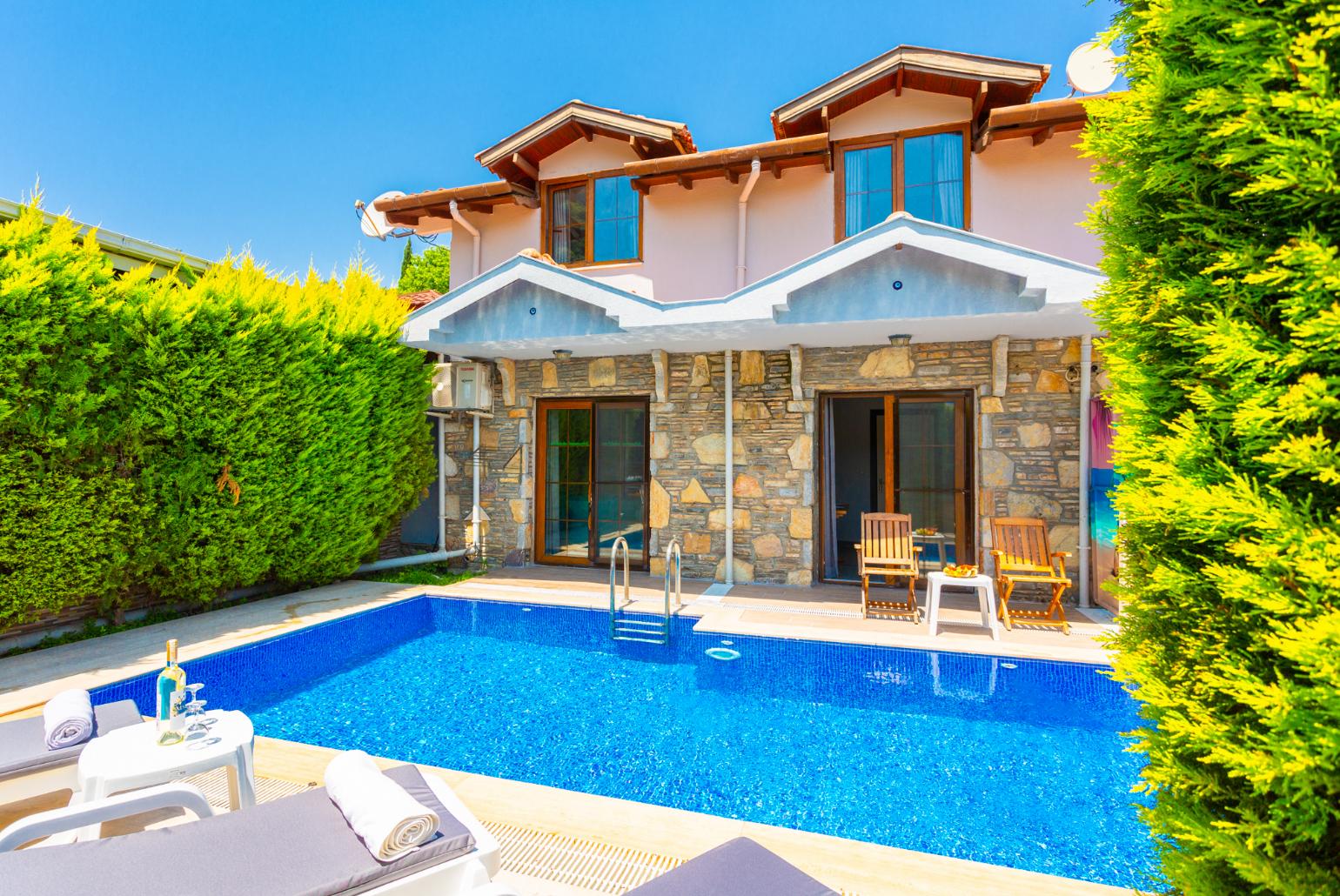 Reviews for Villa Deniz Paradise