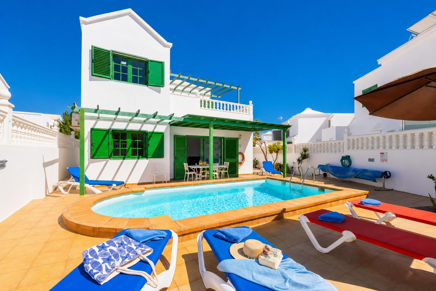 Reviews for Villa Alegranza