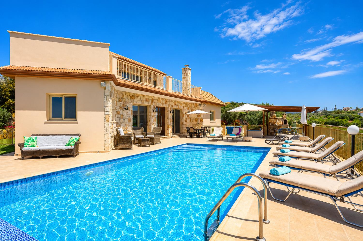 Reviews for Villa Christel