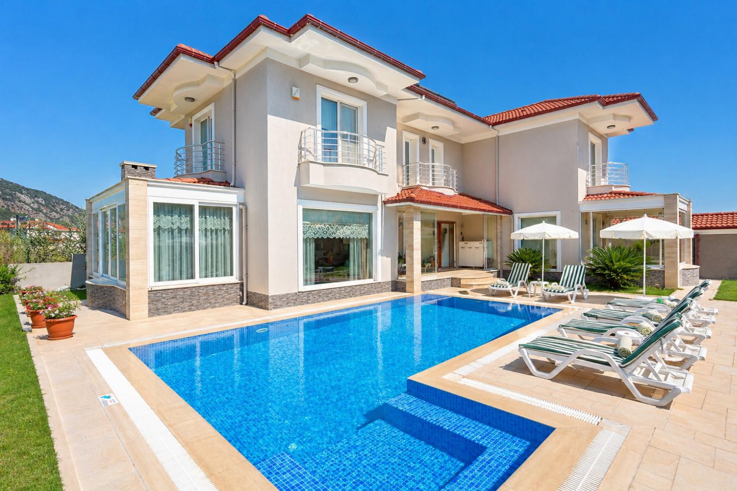 Reviews for Villa Nirvana