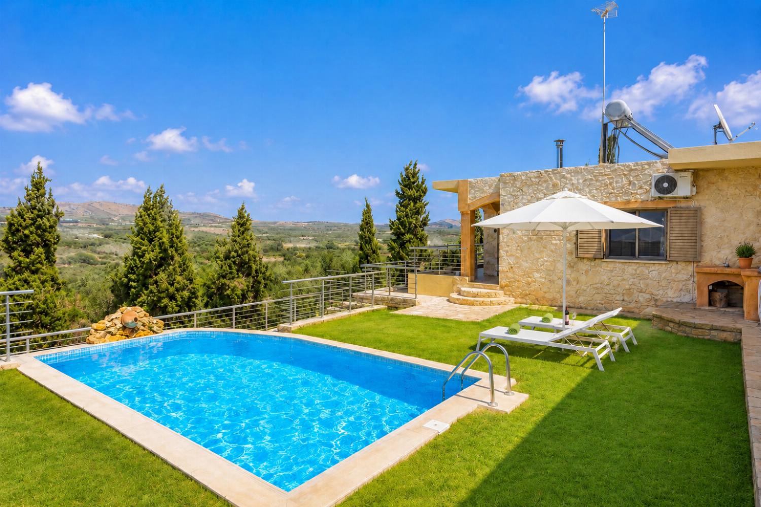 Reviews for Stefania Villa Ena