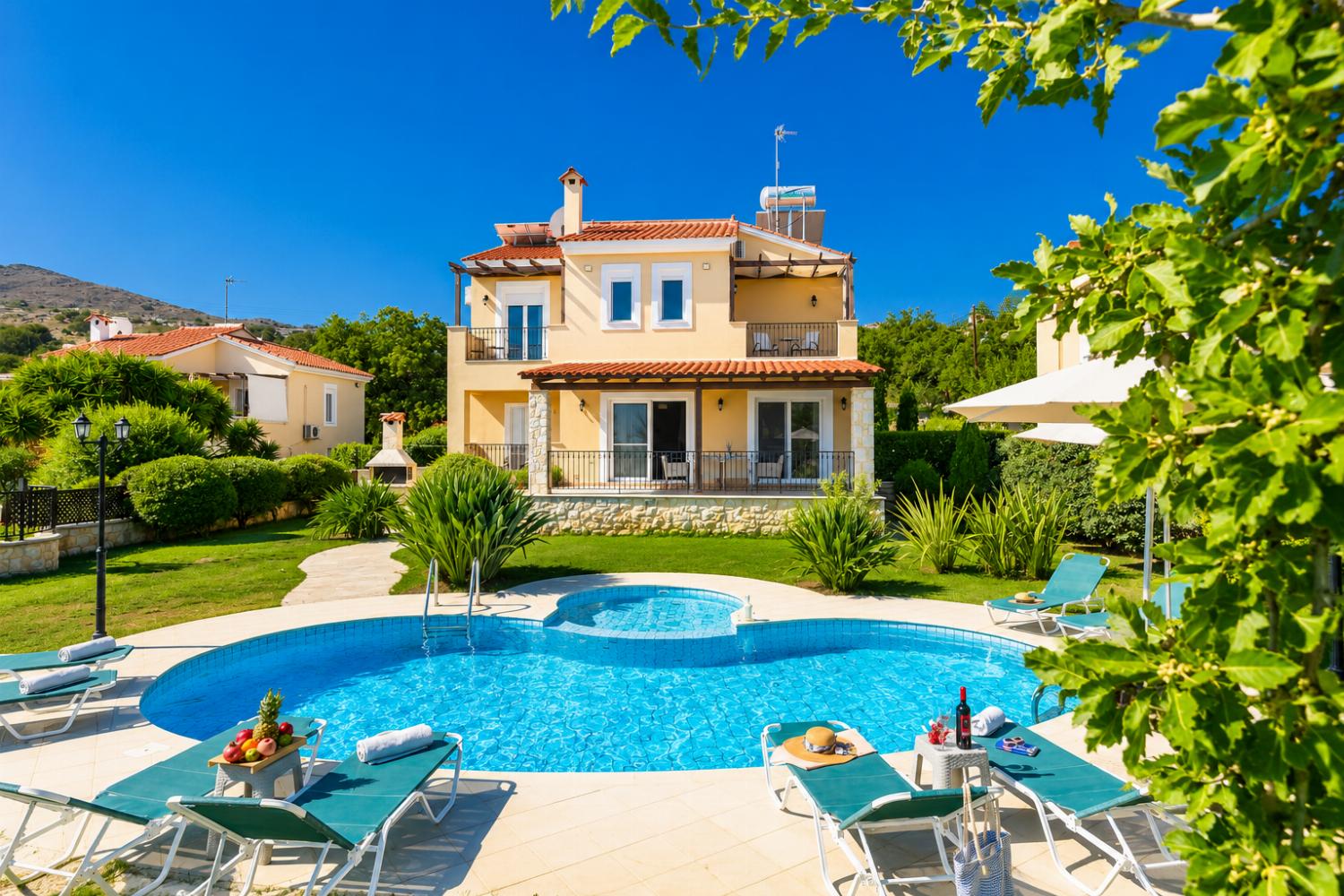 Reviews for Villa Chloe