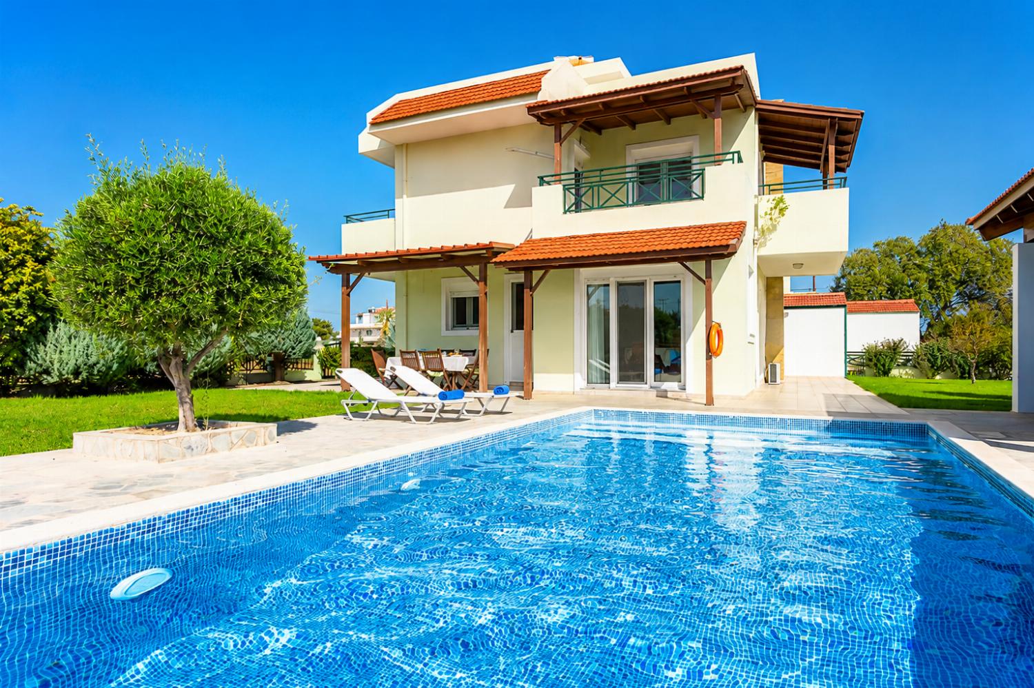 Reviews for Hermione Villa