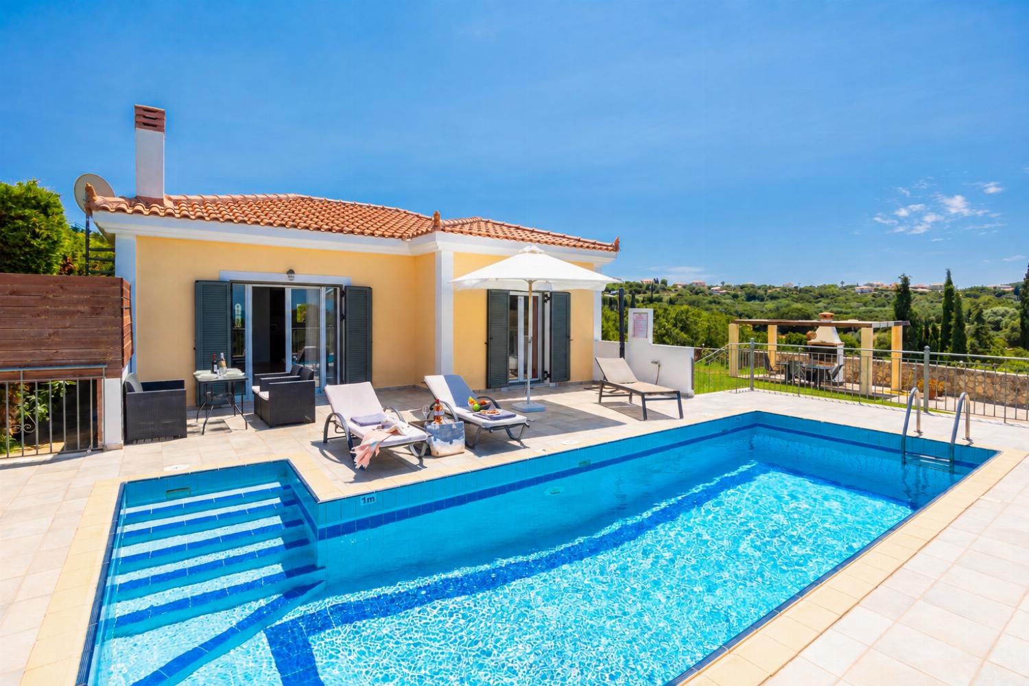 Reviews for Europe Villa Io