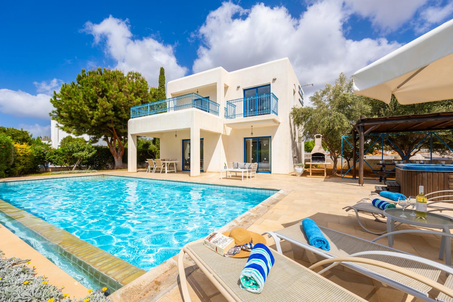 Reviews for Villa Estia
