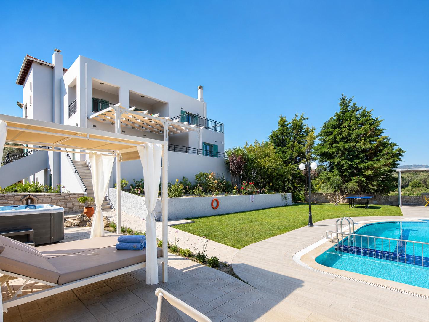 Reviews for Villa Kyveli
