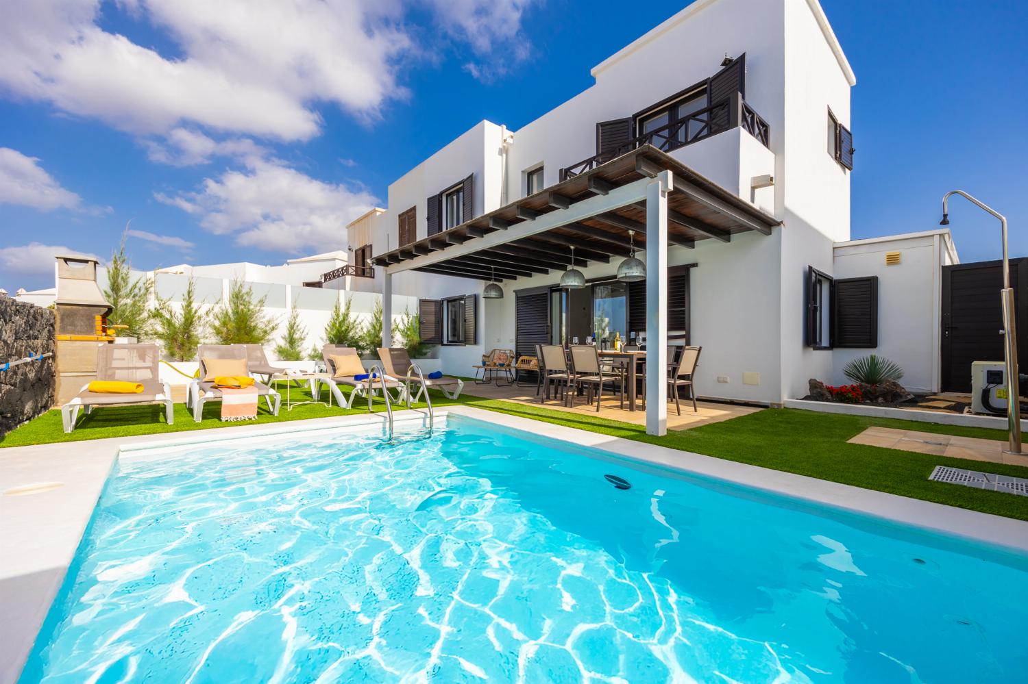 Reviews for Villa Jordi