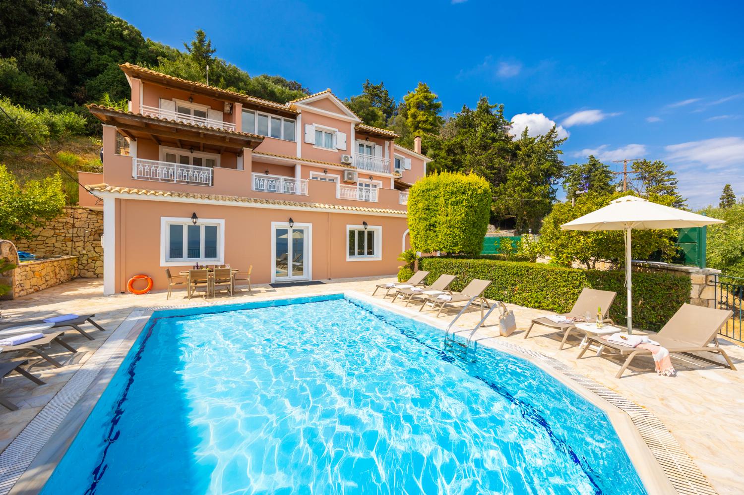 Reviews for Villa Doreta