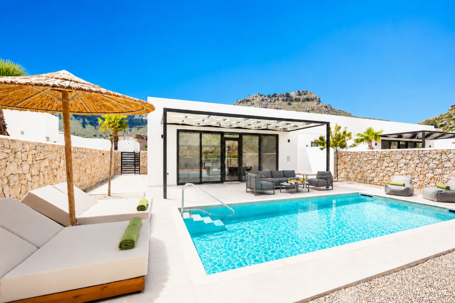 Reviews for Villa 11 Satori