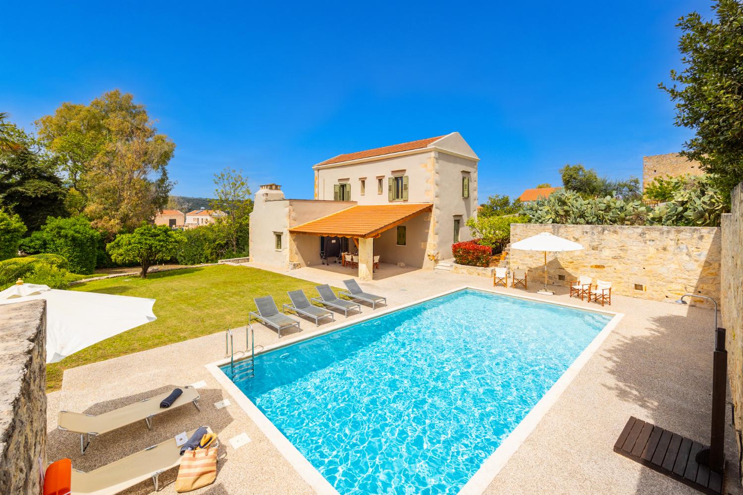 Reviews for Villa Nafsika