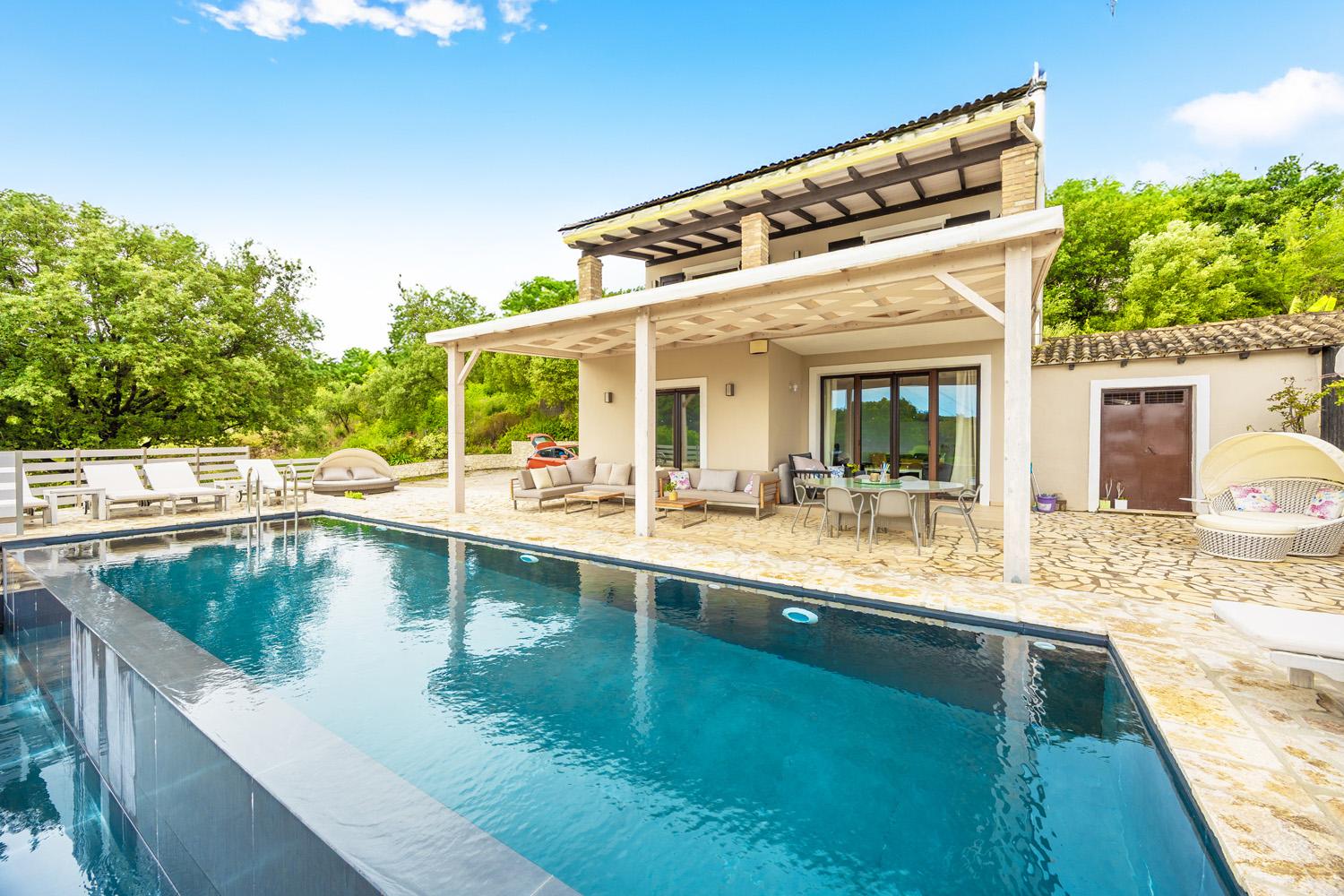 Reviews for Villa Antinoti