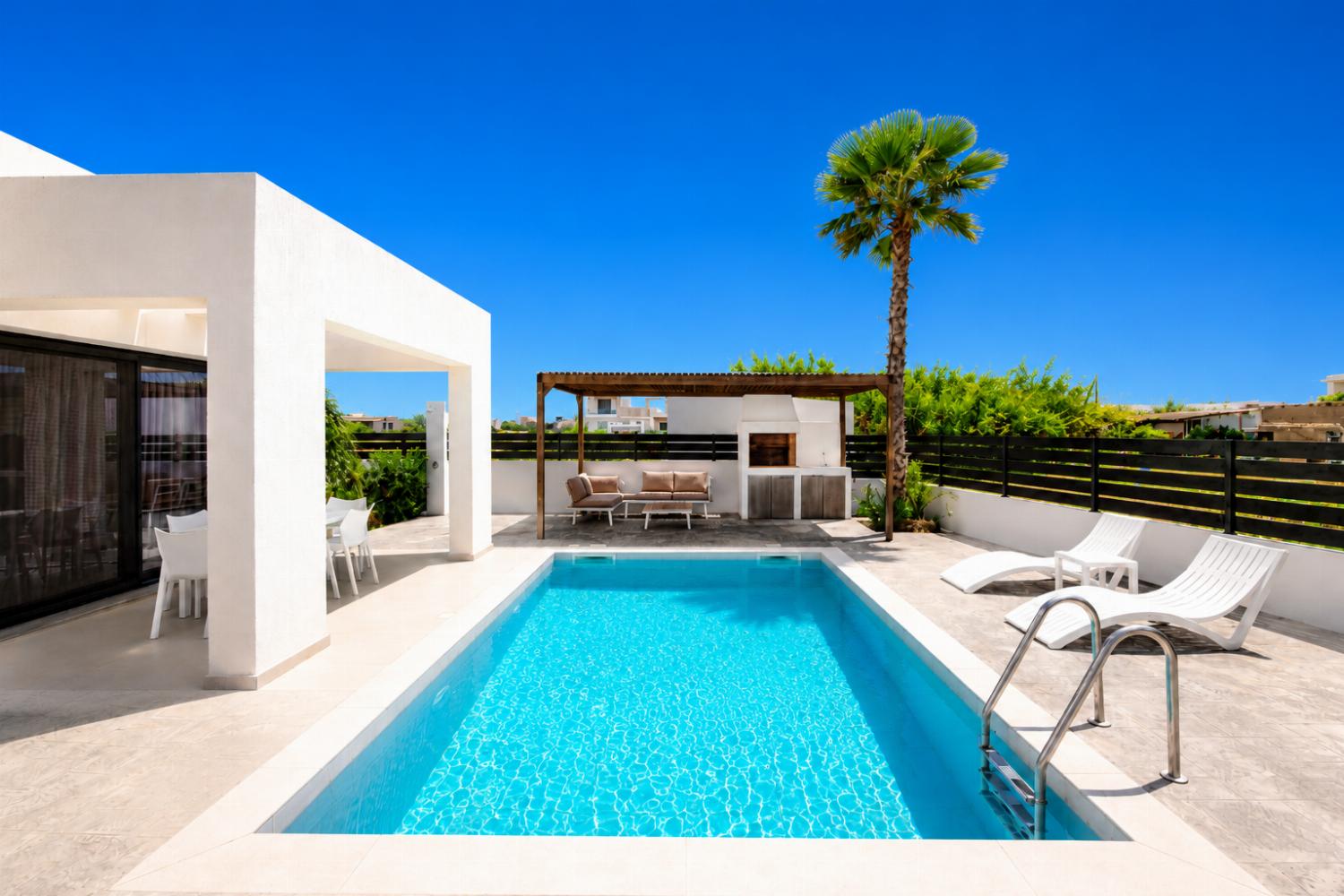 Reviews for Villa Salty Sun 4
