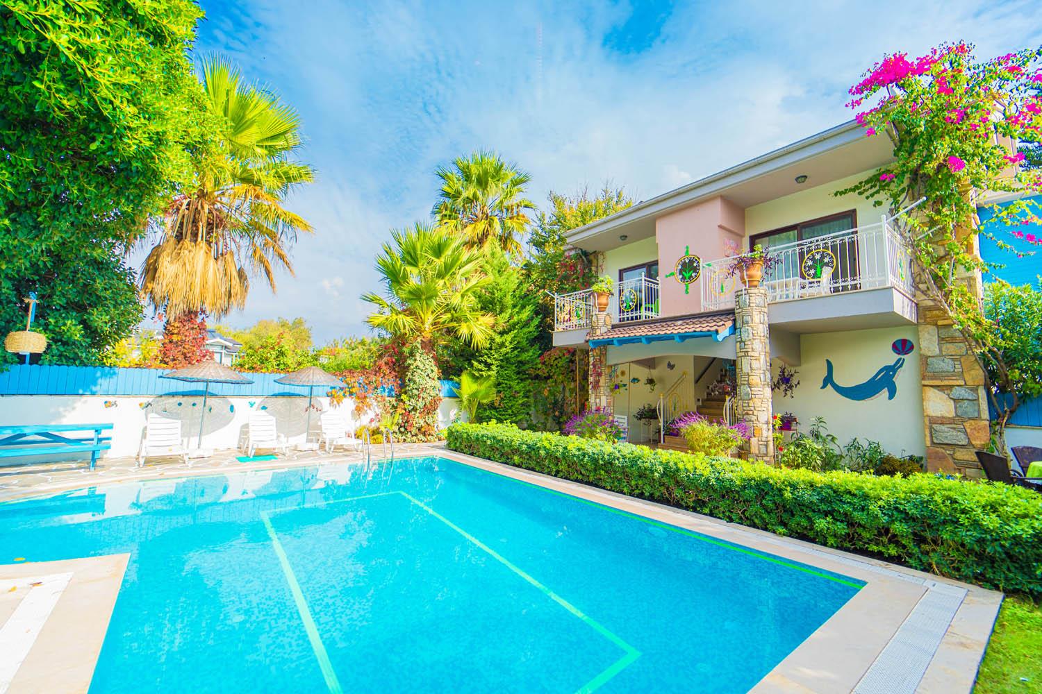 Reviews for Villa Garden Island