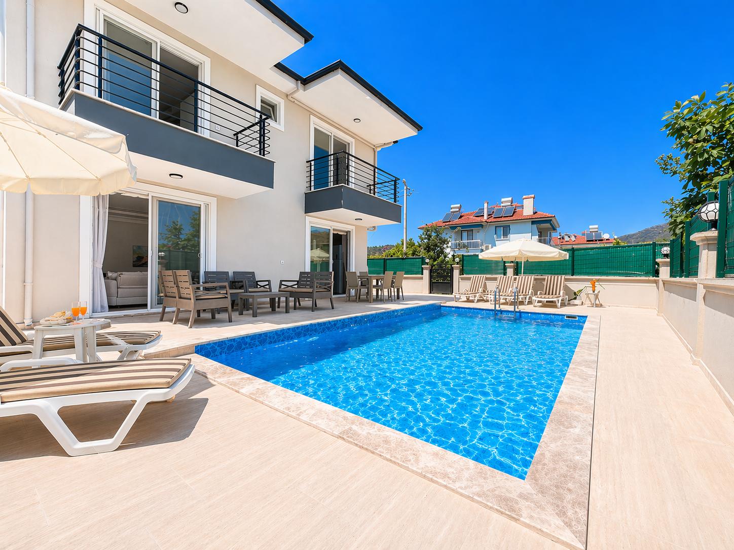 Reviews for Villa Maya