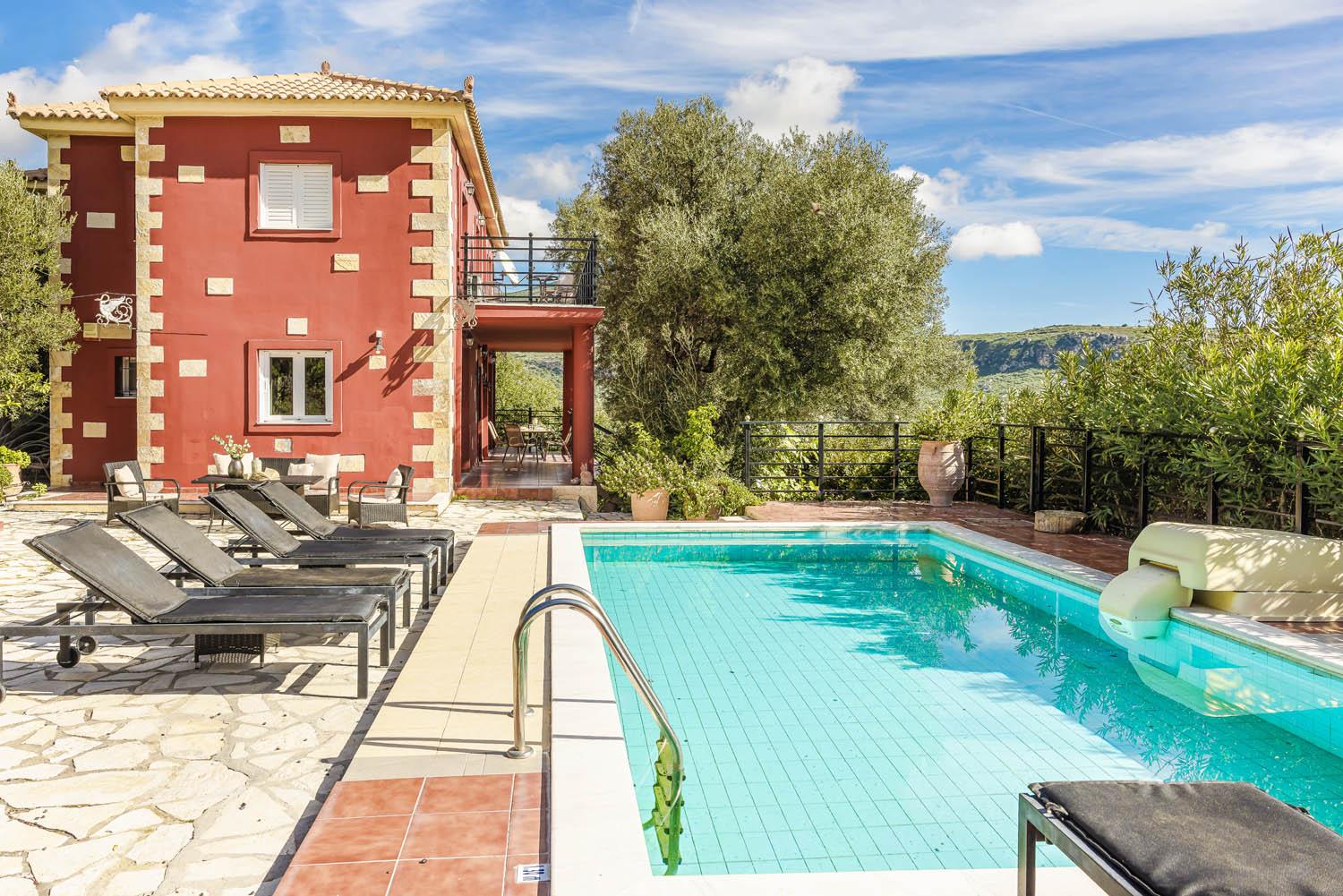 Reviews for Villa Aliona