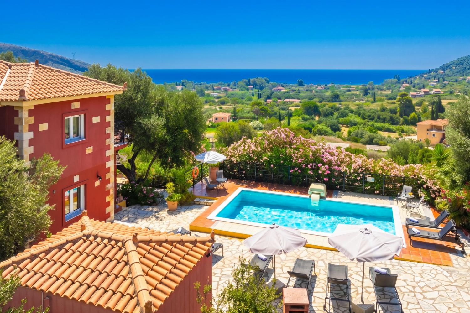 Reviews for Villa Aliona