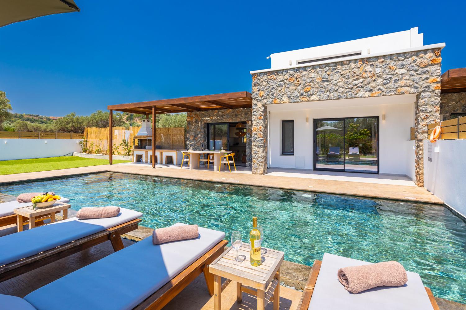 Reviews for Villa Serenita