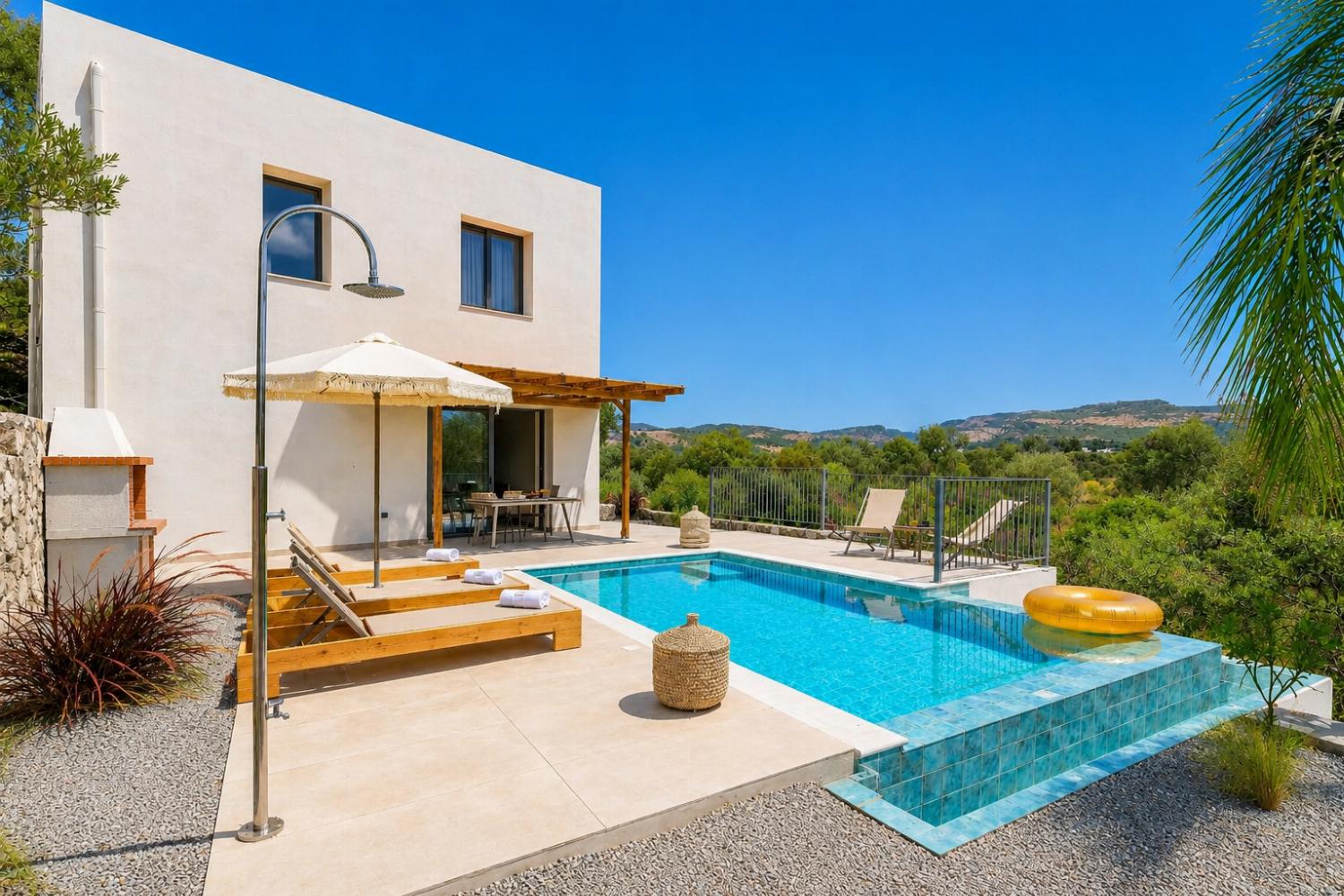 Reviews for Massari Hills Moon Villa