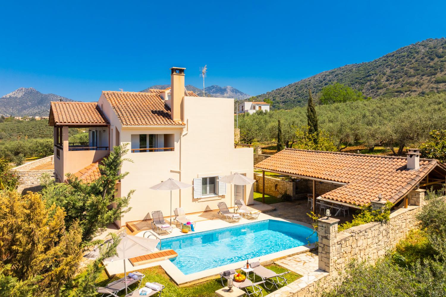 Reviews for Villa Korini