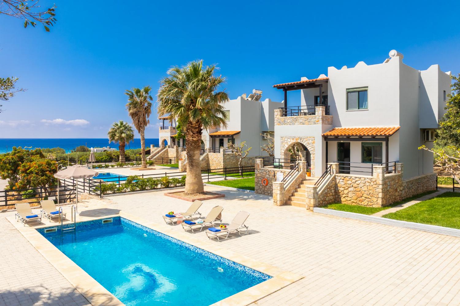 Reviews for Spiros Beach Villa